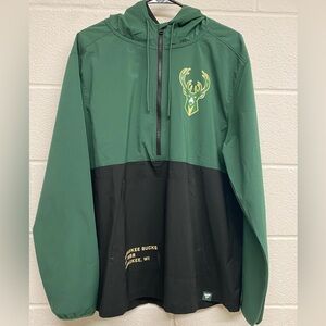 Men’s Fanatics Milwaukee Bucks Rain Jacket - Size Large